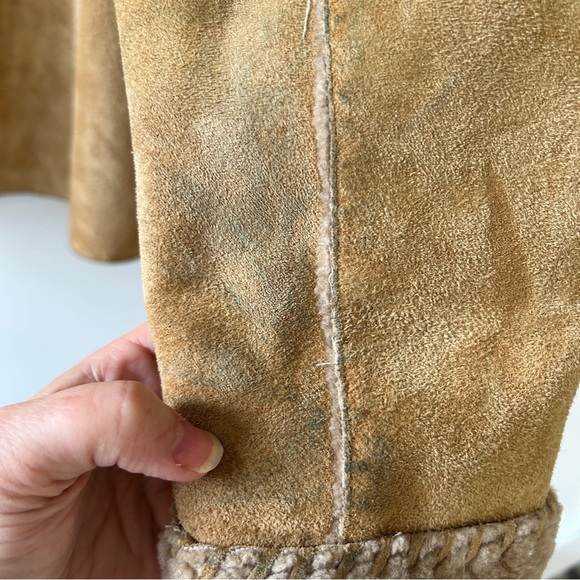 Y2K Guess Suede Jacket Women's Medium Faux Shearling Lace Trim Vintage 90's - Picture 8 of 16